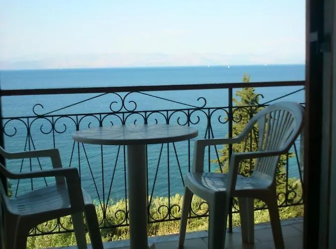 Corfu Bay Sea View 100m From The * Benitses (Corfu)